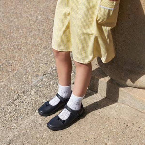 Girls school cheap sandals